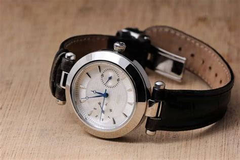 watch replica with sweeping second hand|second hand watch brands.